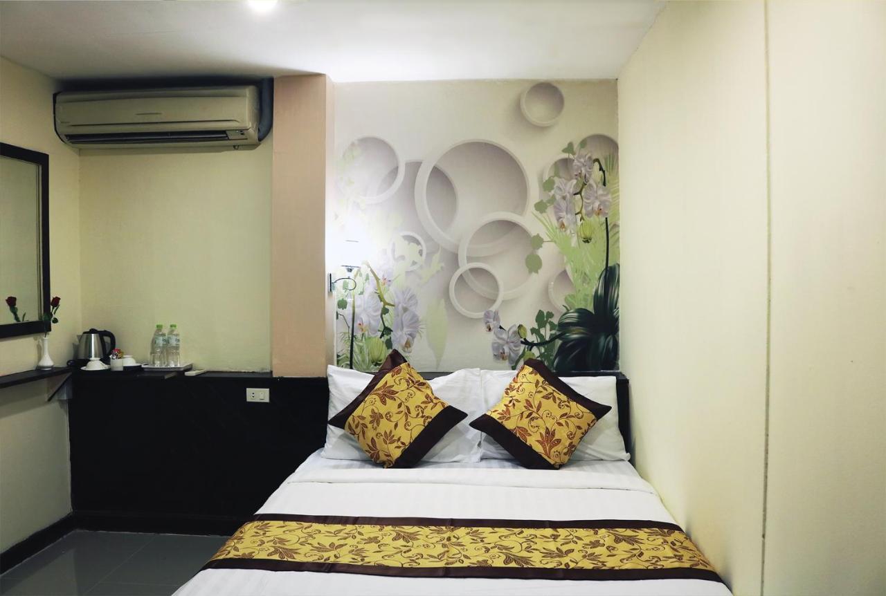 City House Bangkok Extérieur photo
