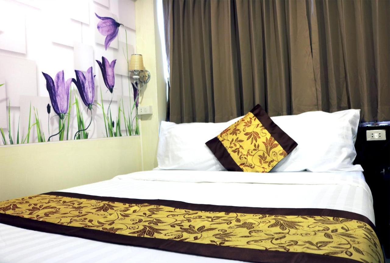 City House Bangkok Extérieur photo